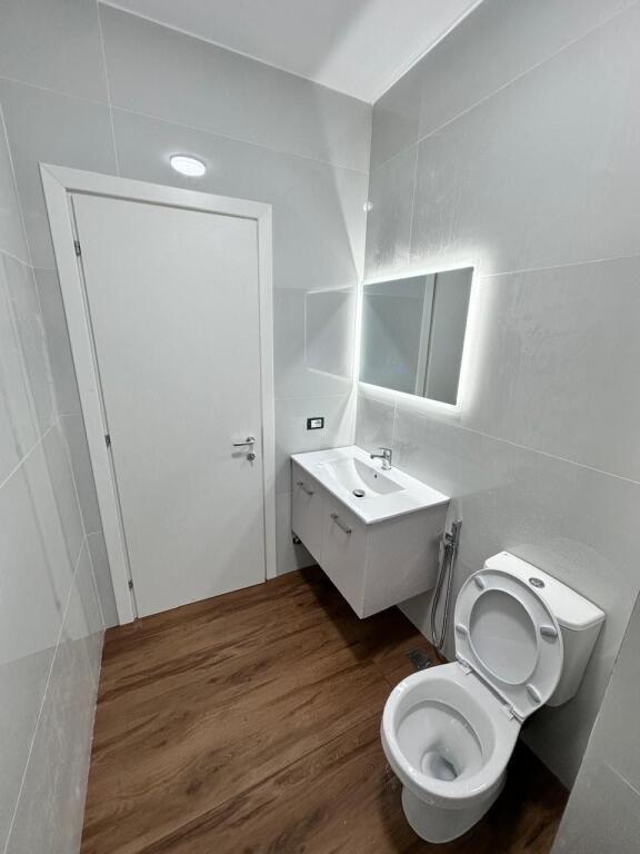 OKAZION—APARTAMENT 2+1+2 NE SHITJE NE ASTIR