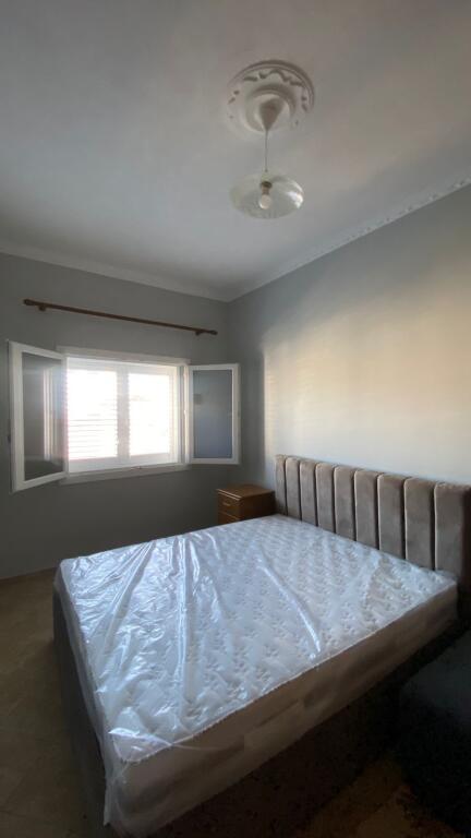 Qera, Apartament 1+1, Te Rruga Jordan Misja, 350 Euro/Muaj