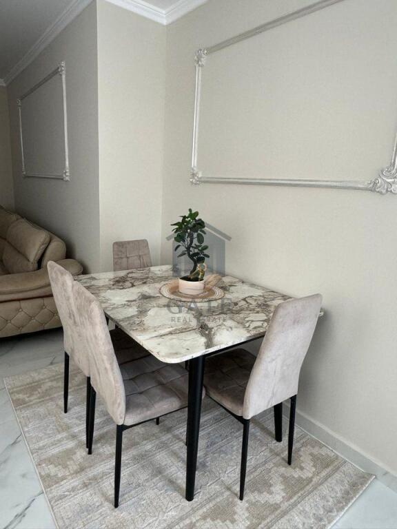 Apartament 2+1 me qira në zonën e Plazhit, pranë Gega Oil.