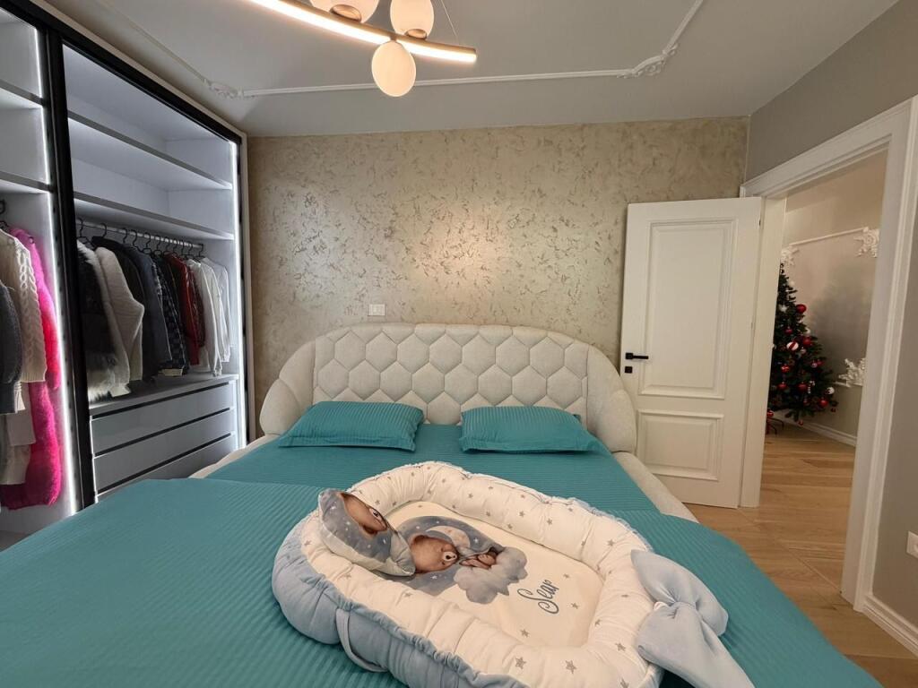 Super Apartament 2+1+2 Poste Parkimi për Shitje – Rruga e Bogdaneve