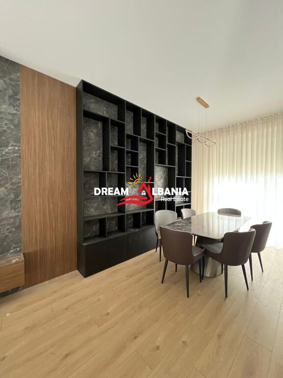 Villa Moderna Arredata in Affitto– Farkë, Residenca Aba (ID 4251431)