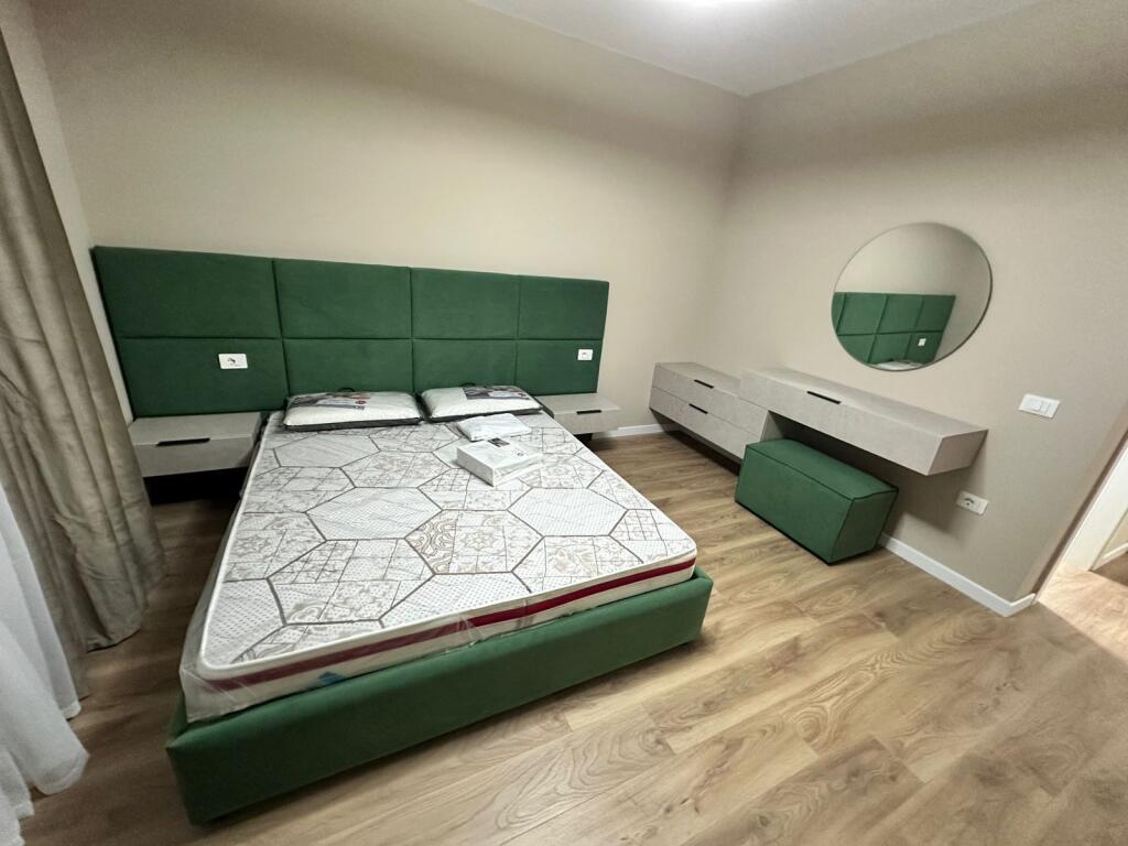 🏠 Shitet Apartament 2+1 – Yzberisht