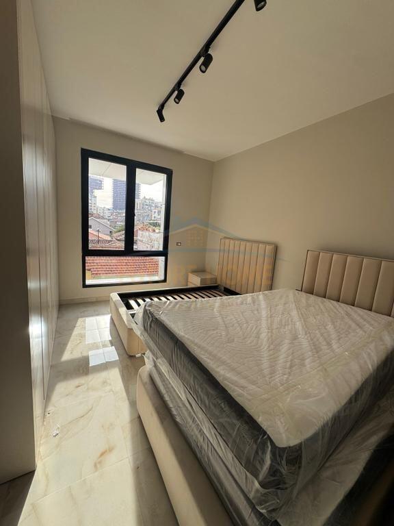 Qera, Apartament 2+1+2, rruga Naim Frasheri , Tirane