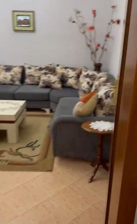 AFFITTASI 2+1+1 LAPRAKE VIA Pandi Dardha 52.000 LEKE