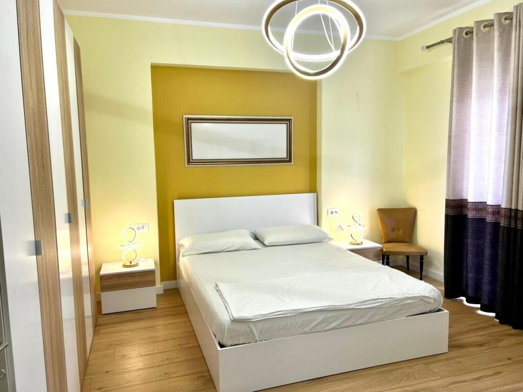 Appartamento 1+1 in Affitto a Lungo Termine - Lungomare, Vlore