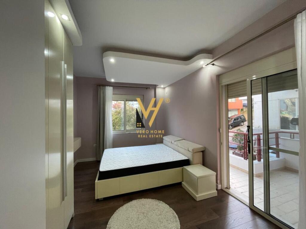 JEPET APARTAMENT 1+1+BLK ME QIRA TE LIQENI I THATE 60.000 LEKE