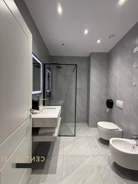 Shesim apartament 2+1+2, tek Rezidenca Lake View!