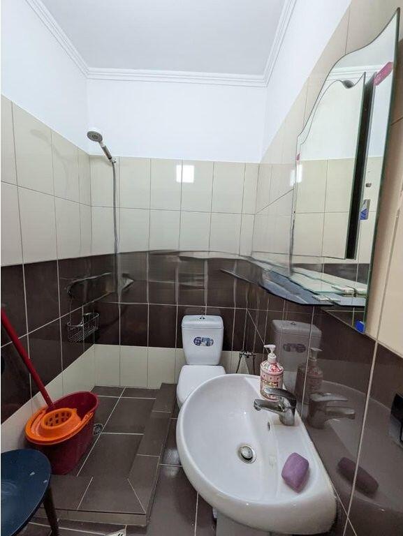 JEPET ME QIRA GARSONIERE TE 21 DHJETORI 500 € /Muaj