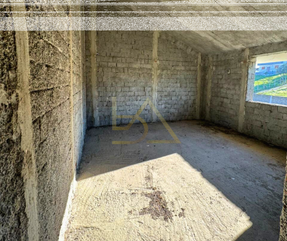 Shitet Vile me Tokë – Shijak, Durrës