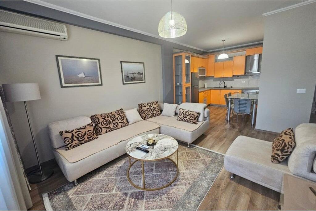 Apartament 1+1 tek Rruga e Kavajes