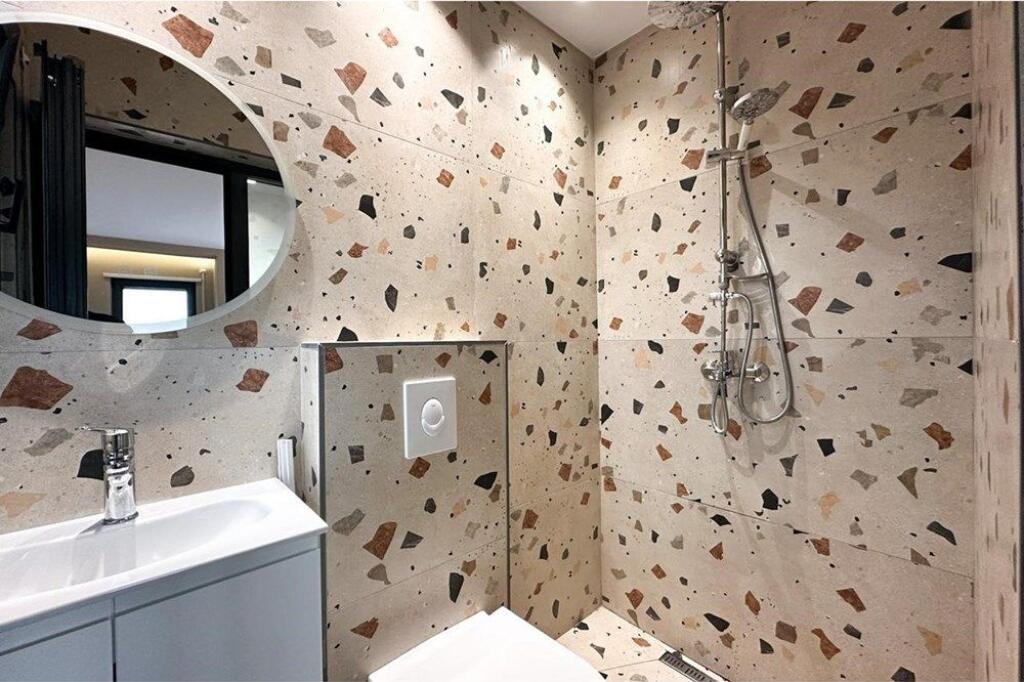 ✨2+1 Apartment with Veranda for Sale | 📍Farkë