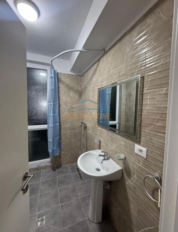 AFFITTASI APPARTAMENTO 2+1 PRESSO 5 MAJI