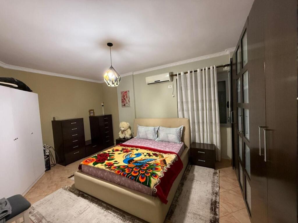 🏡 Në Shitje  Apartament 1+1  në Lungomare