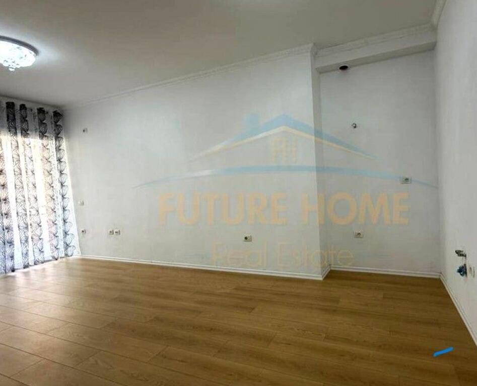 In vendita, Appartamento 2+1, Fresk, Tirana