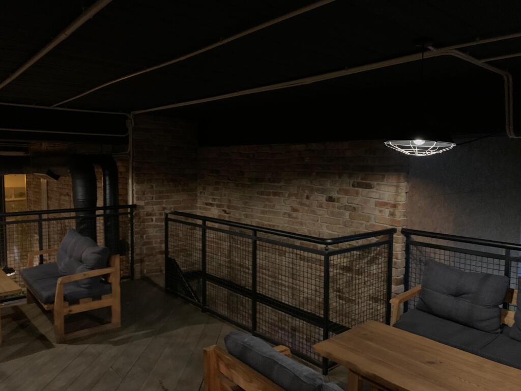 SHITET BAR – KAFE BULEVARDI SHETITORJA PALMAVE, LUSHNJE