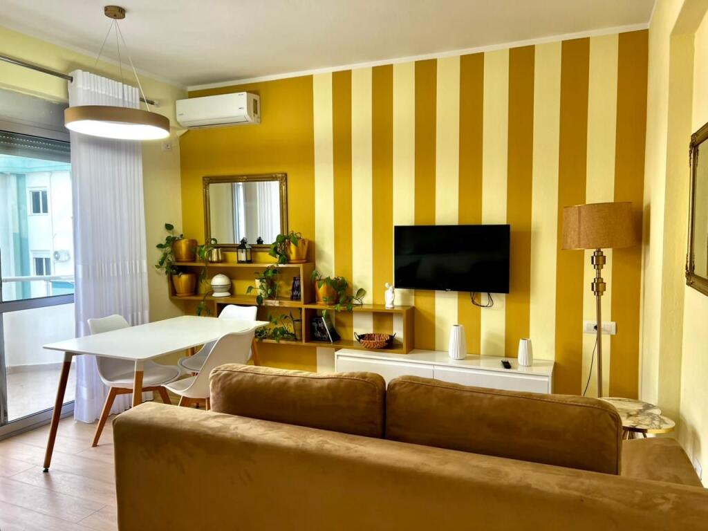 Appartamento 1+1 in Affitto a Lungo Termine - Lungomare, Vlore