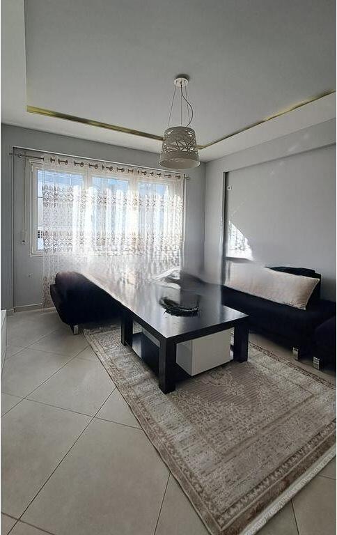 Apartament per qira 2+1  tek Kopshti Zoologjik 650 € /Muaj