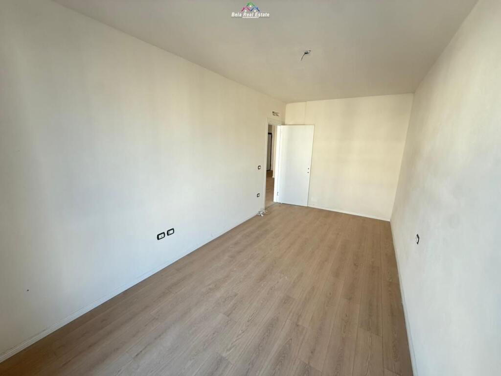 Apartament ne shitje 1+1 Tek Kompleksi Turdiu, Fusha E Aviacionit   (ID B110508) Tirane
