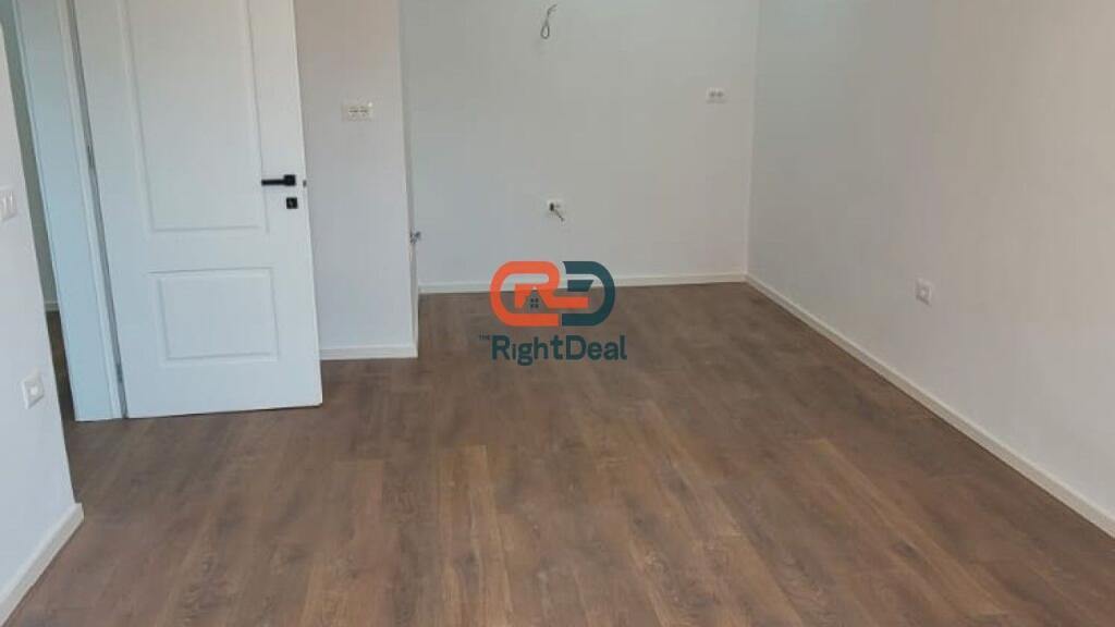 Vicino a 21 Dhjetori, Appartamento 1+1 Ideale Per Investimento E Per Abitare In Vendita !!