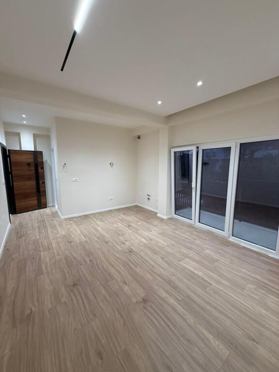 🏡 Appartamento 1+1 in Vendita – Ali Demi, vicino al Complesso CONTATTO