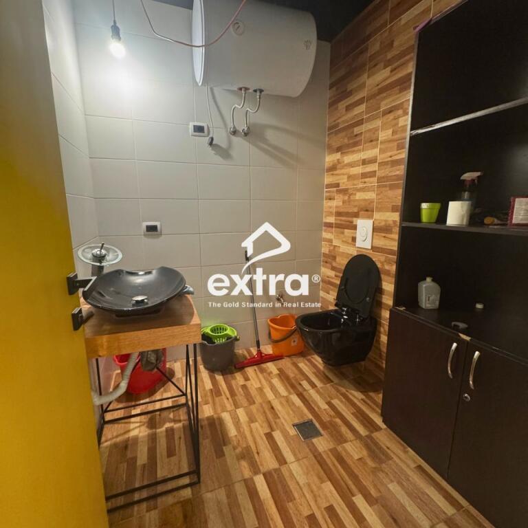 LOCALE COMMERCIALE IN AFFITTO