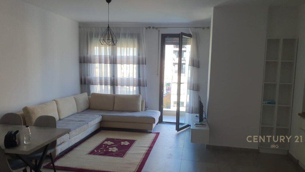 Apartament 2+1+2 me qira ne Rezidencen Zirkon, prane QSUT.