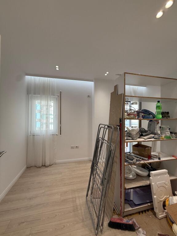 🏠JEPET ME QIRA Apartament 2+1+Post Parkimi   📍Rruga Him Kolli 🏢Kati i 3, me ashensor  💶 Çmimi: 1000€/Muaj