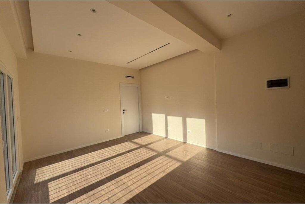 Appartamento - In Vendita - Via Ali Demi, Tirana(ID: 530591003-31)