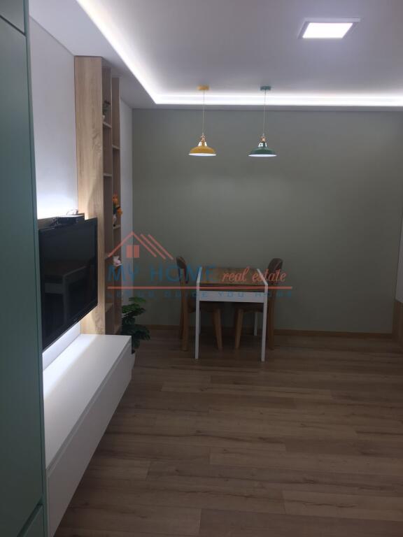 Apartament 1+1 me Qera te Kristal Center Tirane