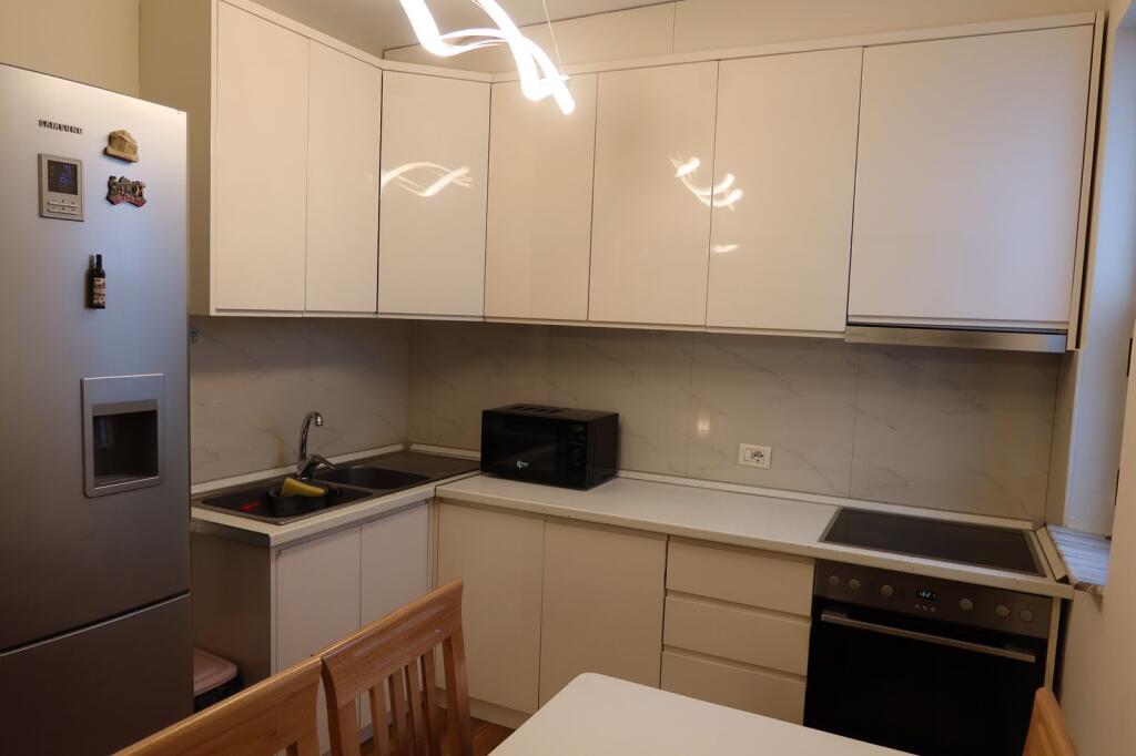 Apartament me qera 2+1 - 📍Selvia