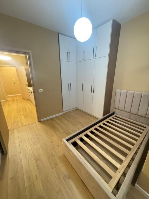 Shitet Apartament 2+1 Rrotondo Astirit prane Bar Soho