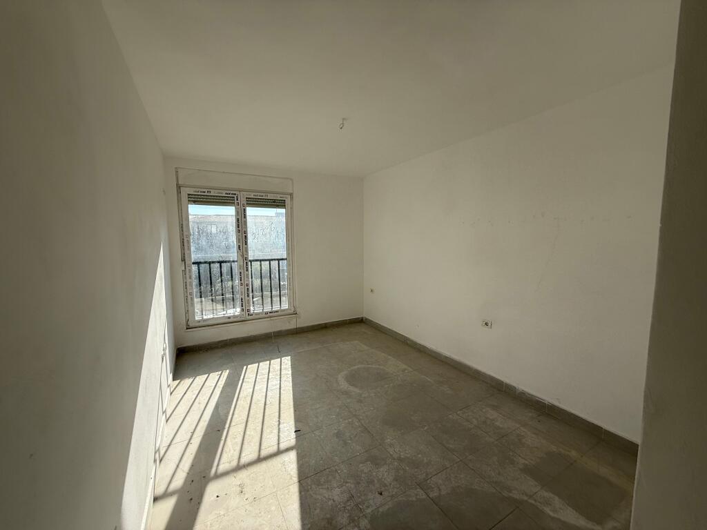 Appartamento 3+1 in affitto in via 5 maggio