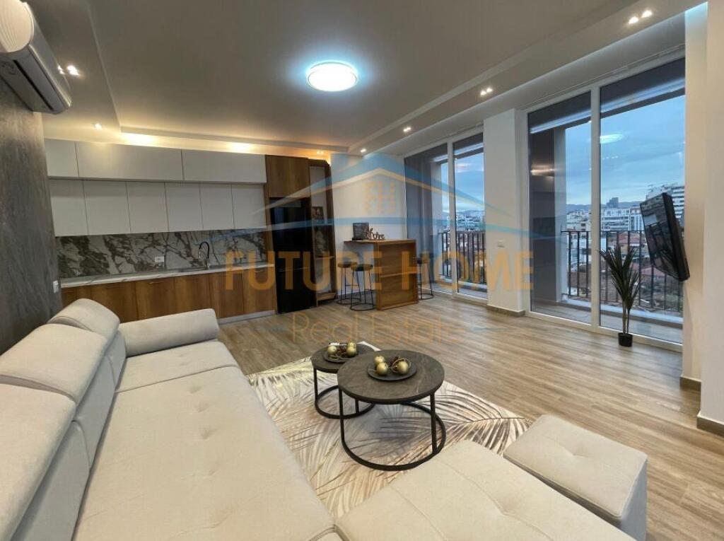 Qera, Apartament 2+1+2+Post Parkimi, Rruga Riza Cerova Tiranë