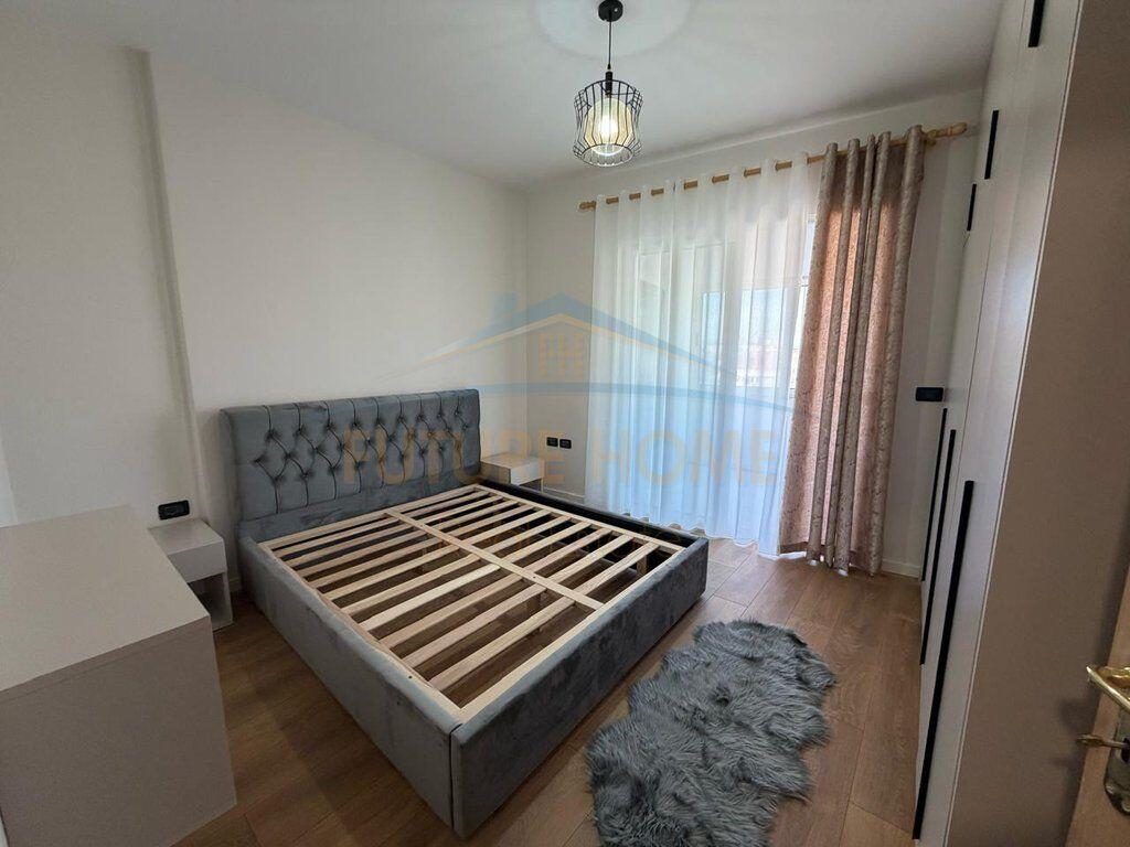 Shitet, Apartament 2+1, Unaza e Re, Tiranë