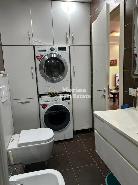 Affitto | Appartamento 3 + 1 + Parcheggio | 21-Dicembre | 850 €/mese