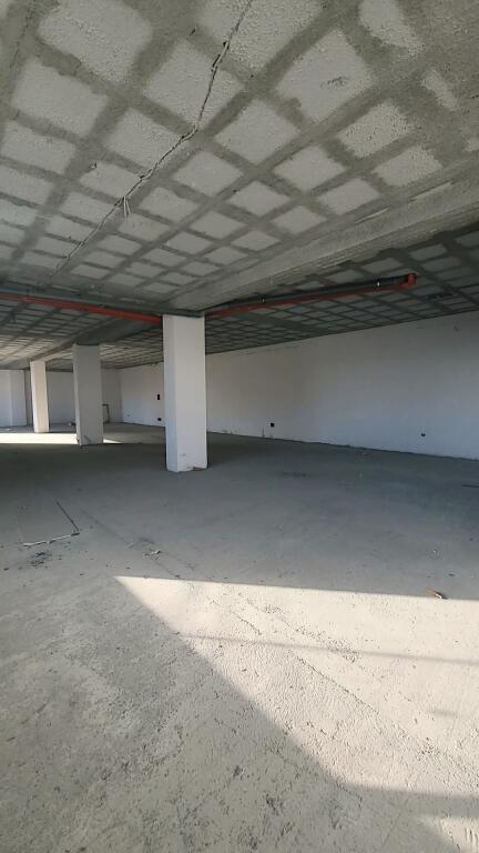 PRONË KOMERCIALE – MUNDËSI KTHIMI NË APARTAMENT / DHOMA PËR HOTELERI / AIRBNB