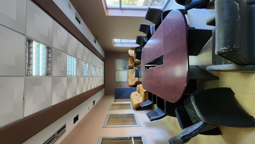 SHITET KAPANON TRUALL NDERTESE ZYRA LUSHNJE