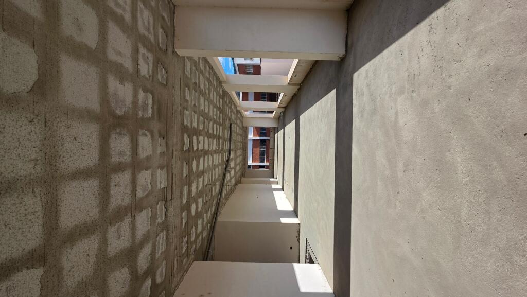 SHITET NJËSI KOMERCIALE MUNDËSI KTHIMI NË APARTAMENTE DHOMA QIRA QENDER QYTETI LUSHNJE