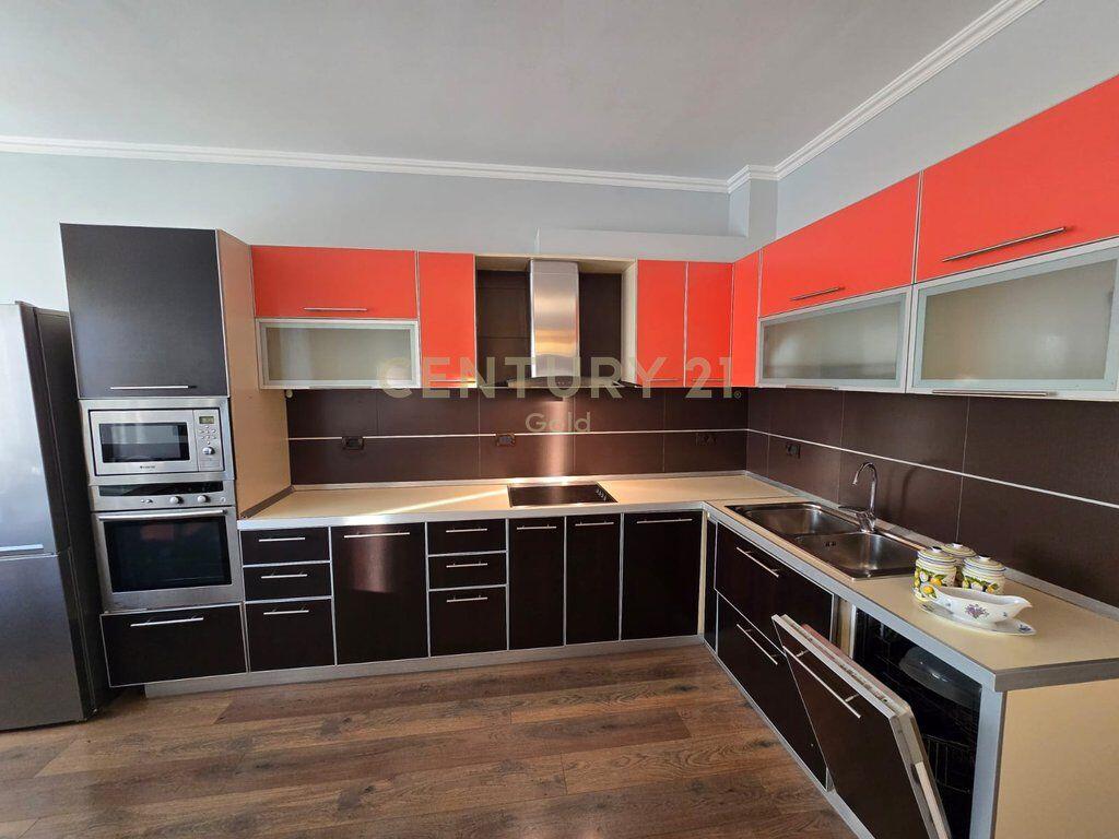 Jepet me Qira Apartament 2+1+2 – Kompleksi Halili, Rr. e Dibrës