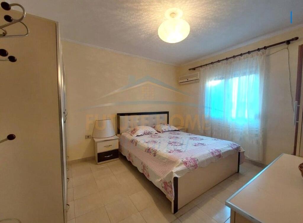 For sale, Apartment 1+1, Former Electric Market, Tirana.