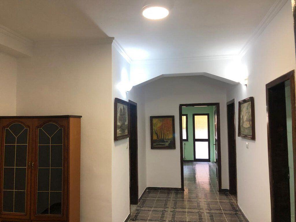 Affitto, Spazio Ufficio 3+1, Via Kavaja, Tirana