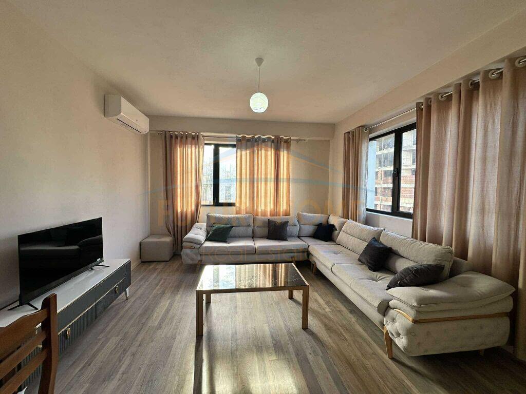 Qera, Apartament 2+1, Unaza e Re.