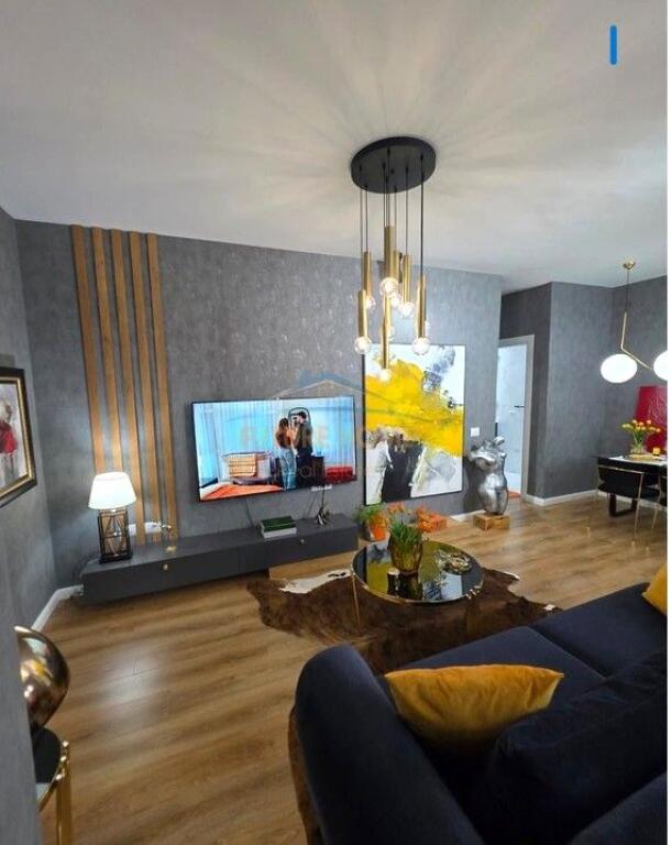 Apartament 1+1 per shitje, 21 Dhjetori, Tirane