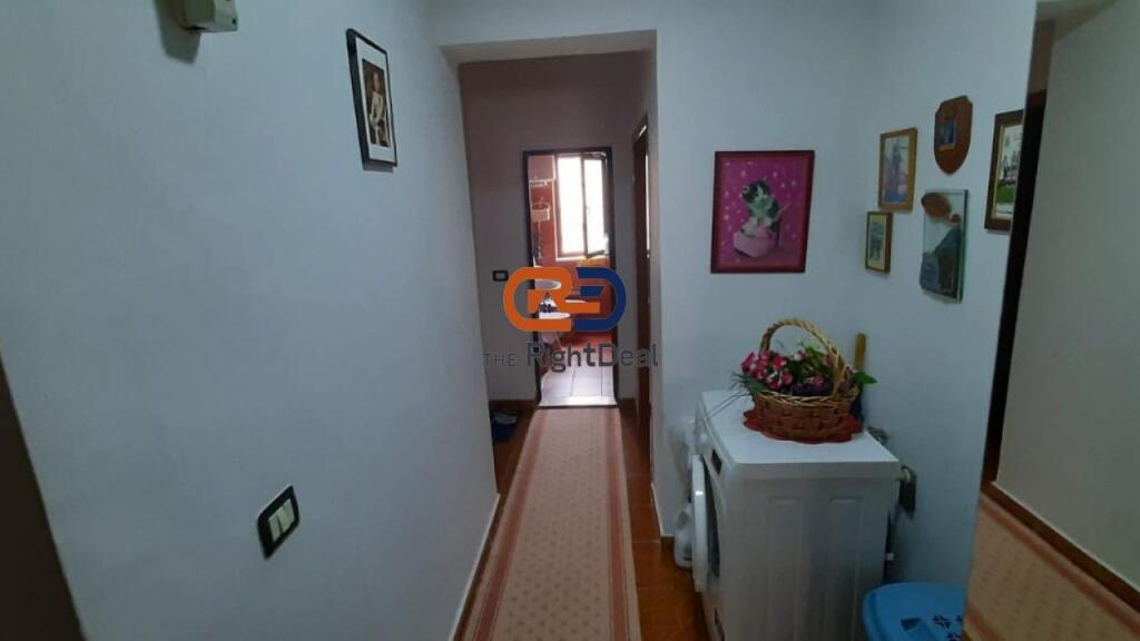 Perballe Shkolles Harry Fultz, Shitet Apartament 2+1, Ideal Per Investim Dhe Banim!!!