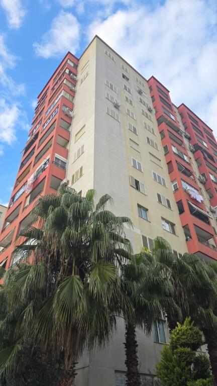 Shitet apartament OKAZION tek Casa Italia!
