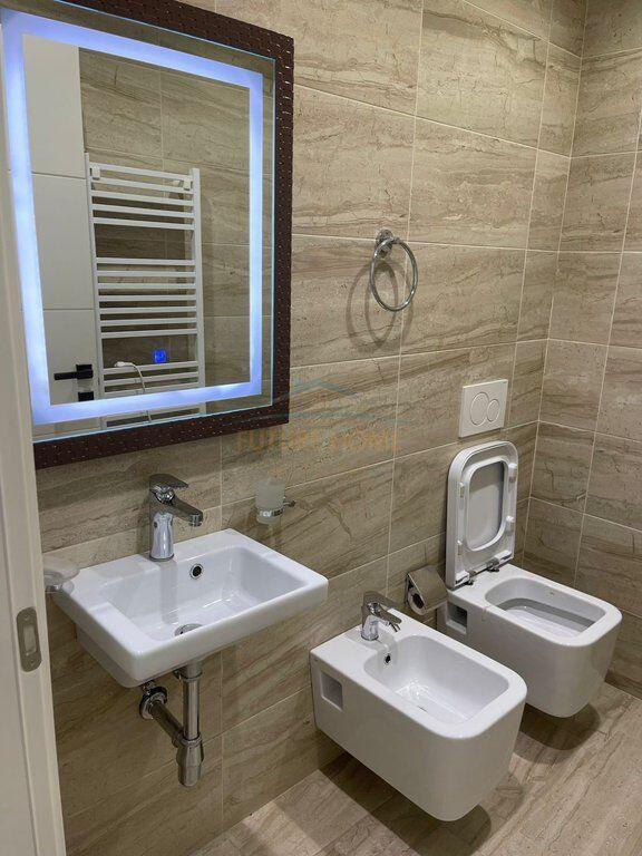 Affitto, Appartamento 2+1+2+POSTO AUTO, Fresku, Tirana.