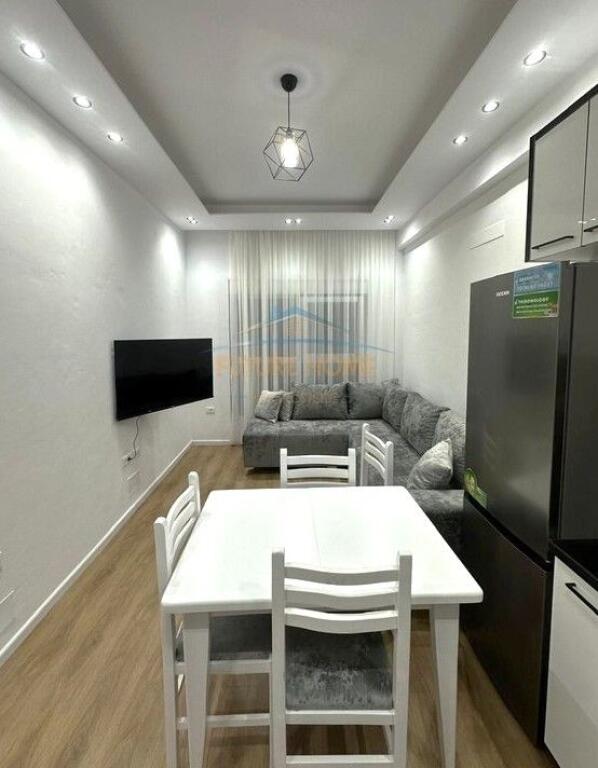 In affitto, Appartamento 1+1, Ali Demi, Tirane