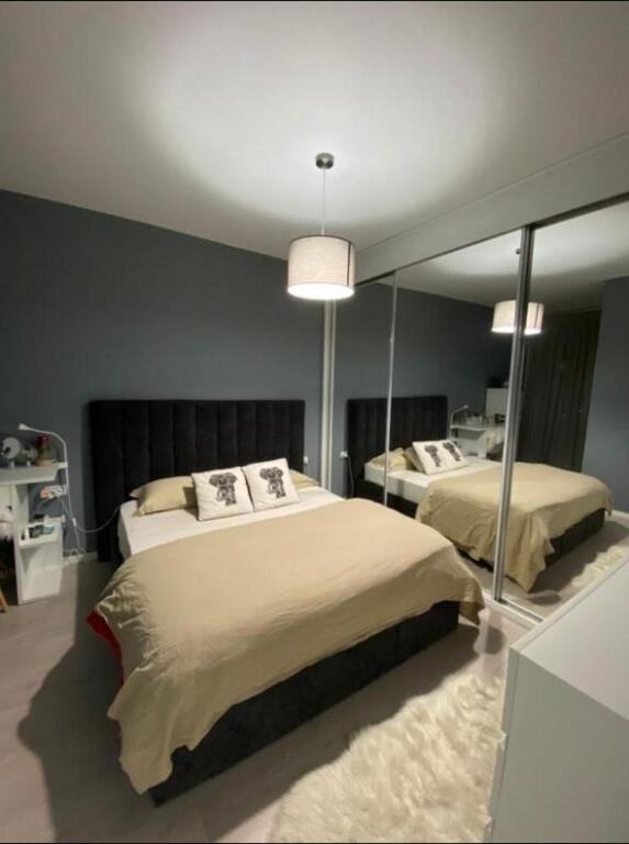 JEPET ME QIRA APARTAMENT 2+1 KOMPLEKSI GOLDEN PARK