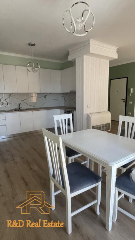 🏡 Appartamento 2+1 + posto auto in affitto – Myslym Shyri, Tirana