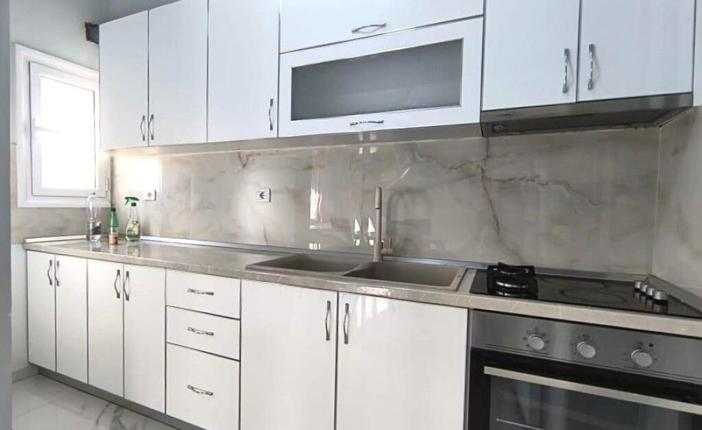 Apartament shumë i madhë në qendër të qytetit